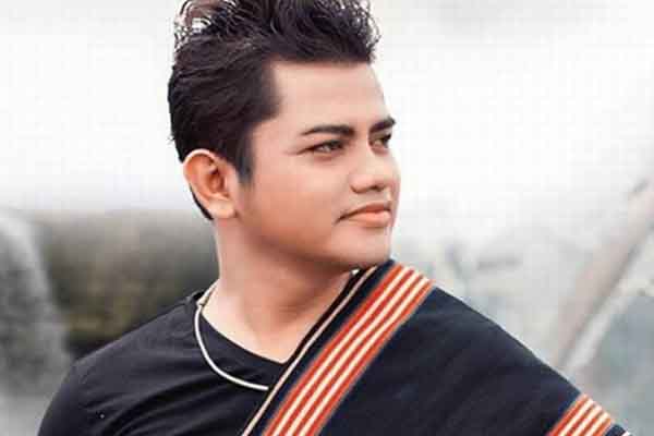 Cố lên nhé, tiếng ca đại ngàn Y Yang Tuyn!