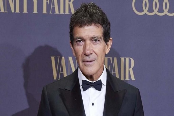 Tài tử Antonio Banderas mắc Covid-19 vào dịp sinh nhật