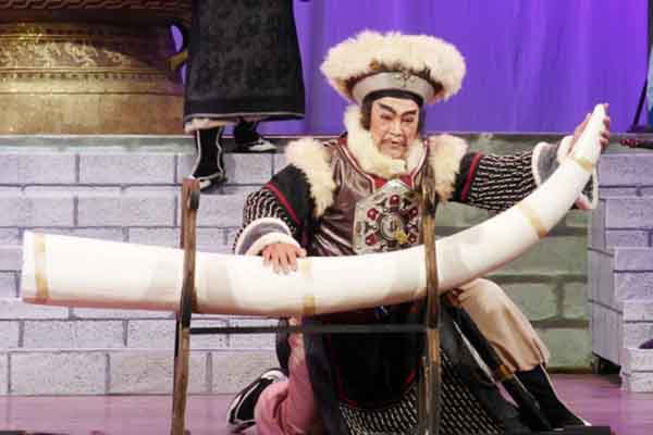 NSƯT Hùng Minh: Đời cầm ca là những khúc quanh