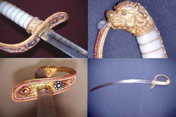 Giải mã thanh kiếm Thái A của vua Gia Long