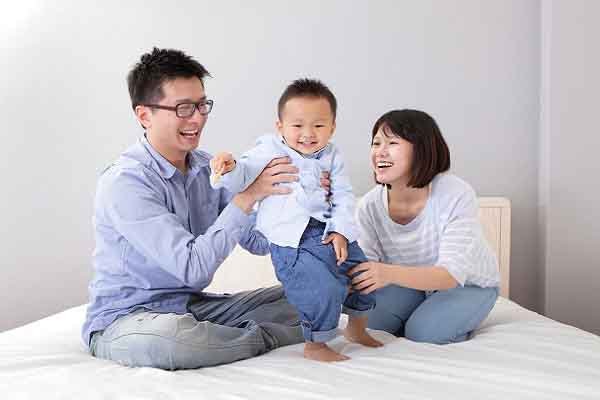 Một số cách thức giúp cha mẹ thêm vững vàng khi có con tự kỷ