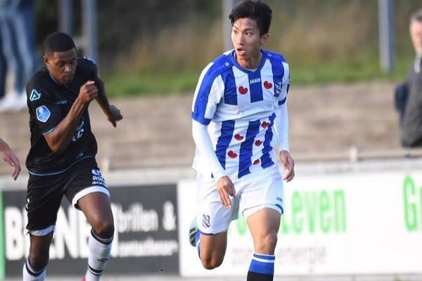 HLV Heerenveen nêu lý do Văn Hậu không được ra sân: ‘Có lẽ đây là lỗi của chúng tôi’