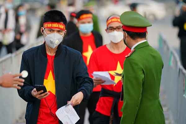 Giá vé trận gặp Oman không đổi, khán giả có thể không phải bắt buộc xét nghiệm