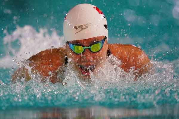 Ánh Viên nhận mưa tiền thưởng với 21 HCV giải bơi quốc gia