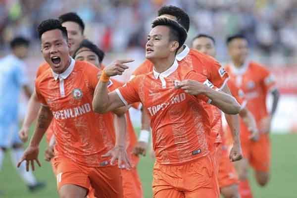 Xem xét việc dừng tổ chức các Giải bóng đá chuyên nghiệp 2021 do ảnh hưởng của Covid-19