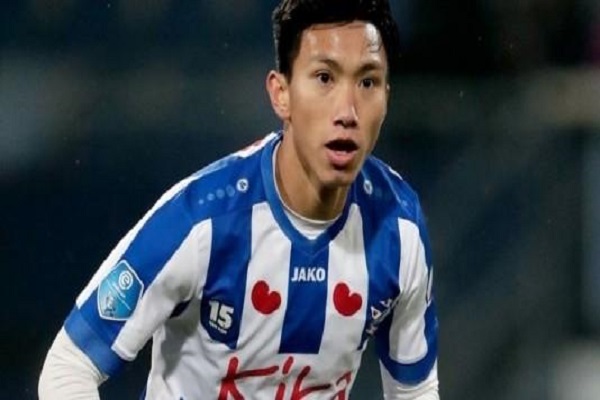 Hà Lan cấm đá bóng đến tháng 9, Văn Hậu hết cơ hội và sẽ trở về Việt Nam sớm?