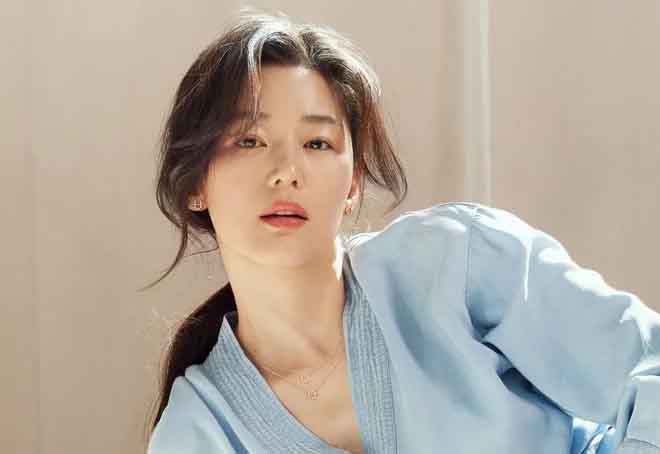 ‘Mợ chảnh’ Jun Ji Hyun mua tòa nhà hơn 900 tỉ đồng