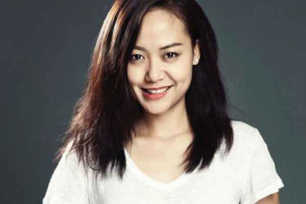 Diễn viên Hồng Ánh: ‘Đời hay phim, phụ nữ vẫn vì chữ thương mà ở lại’