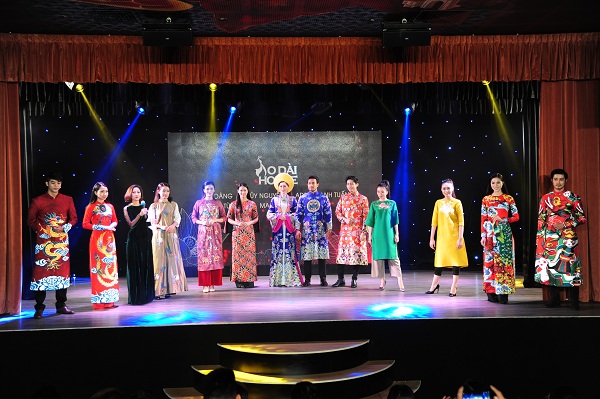 Lễ hội Áo dài TP.HCM 2018 sẽ diễn ra trong 3 tuần