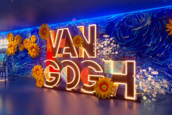 Hành trình ‘phiêu lưu’ của cuộc triển lãm nghệ thuật tương tác đa giác quan Van Gogh – ‘The Immersive Experience’ chính thức đặt chân đến Việt Nam