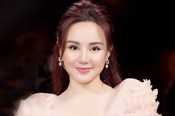 Bị ‘tố’ đẻ thuê, Vy Oanh đáp trả đanh thép