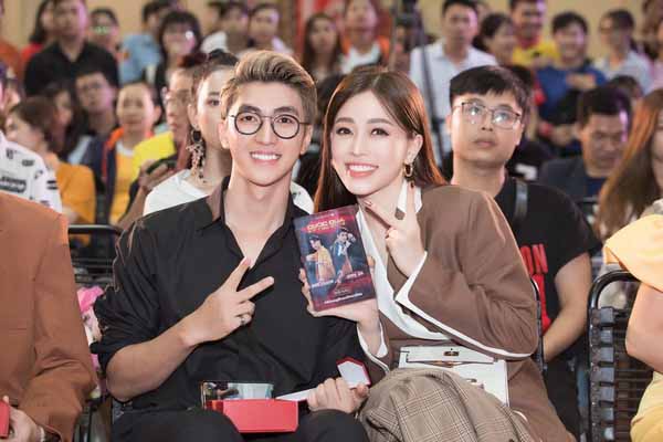Á hậu Phương Nga gọi Bình An là cậu em mới quen