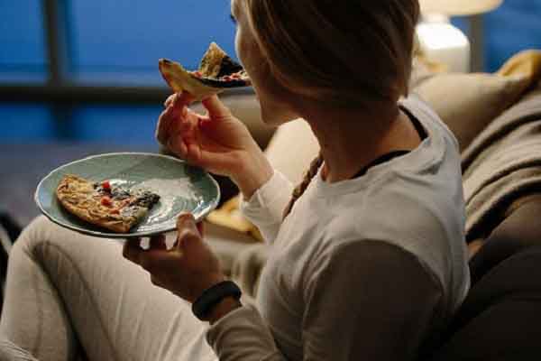 Ăn khuya gây tác hại gì cho cơ thể?