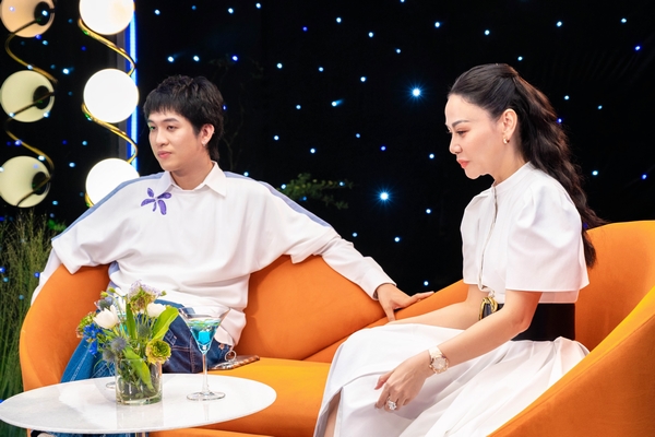 Mew Amazing ‘vén màn’ bí mật giúp Trúc Nhân có được hit ‘Thật bật ngờ’