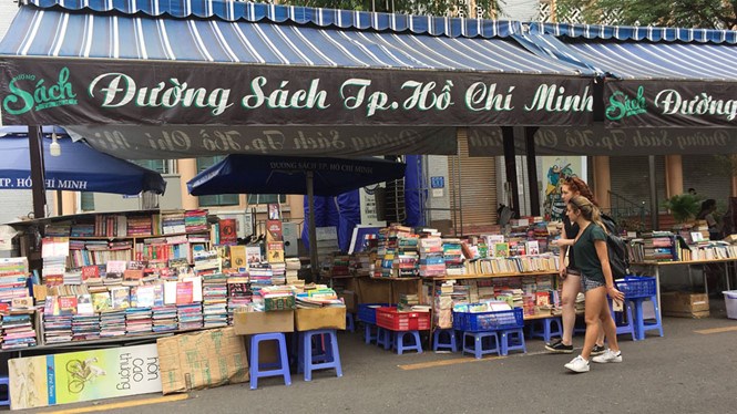 Người dân thành phố đã làm nên linh hồn của đường sách