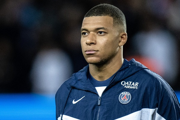 PSG kiên quyết ‘cự tuyệt’ với Kylian Mbappe