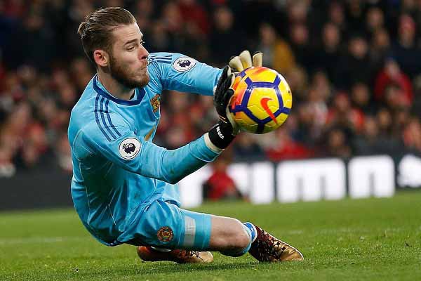 MU phát hoảng với yêu cầu “leo thang” của De Gea