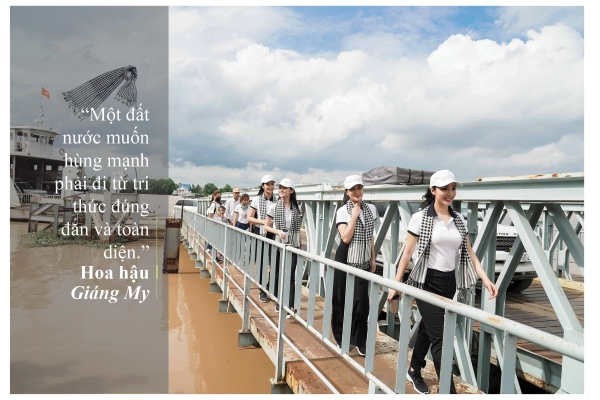 Những câu nói ấn tượng của người đẹp Việt khi tặng sách tại Đồng bằng Sông Cửu Long