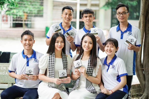 Hoa hậu Phương Khánh: Vương miện toả sáng hơn nhờ tri thức