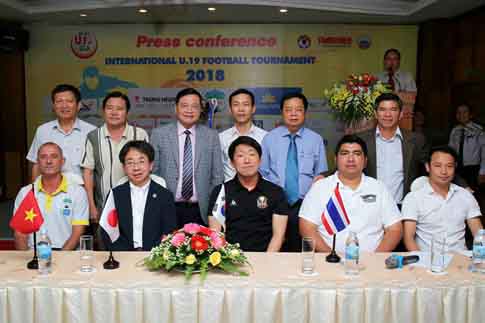 HLV U.19 Việt Nam Vũ Hồng Việt bồi hồi với ký ức Hàm Rồng