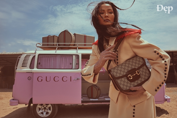 Hoa hậu H’Hen Niê hoá nàng du mục giữa thảo nguyên hoang dã