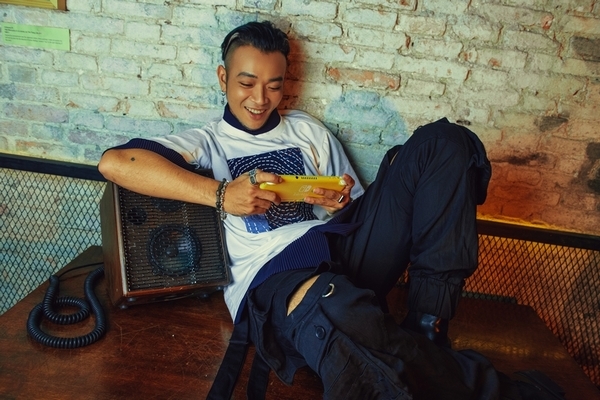 Hoàng Phi: ‘Ngoại hình khác lạ là thế mạnh đối với tôi’