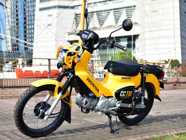 Soi Honda Cross Cub 2018 vừa về Việt Nam, đắt hơn SH 150