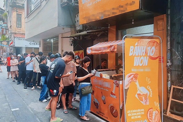 Nguyên nhân khiến giới trẻ mê mải xu hướng ăn uống theo trend