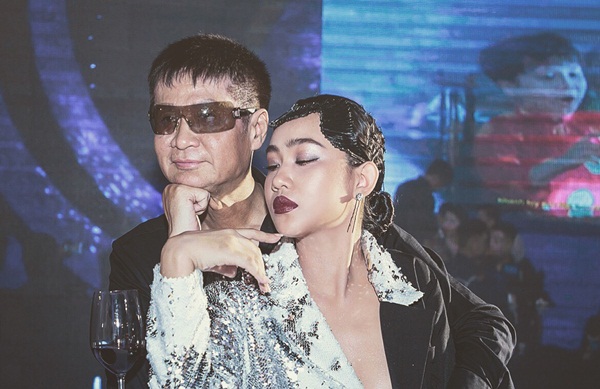 Diễn viên Song Ngư phát ngôn bất ngờ về đạo diễn Lê Hoàng