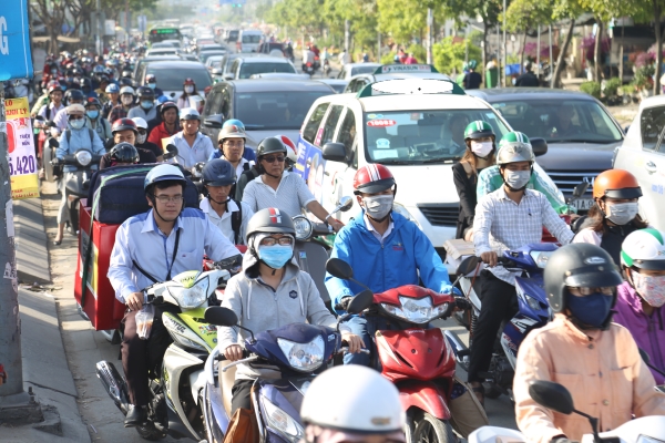 Cuối tuần nắng nóng, nên đi đâu?