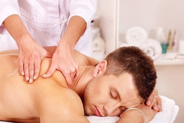 Dân Sài Gòn hết đường sang Đồng Nai… hớt tóc, massage