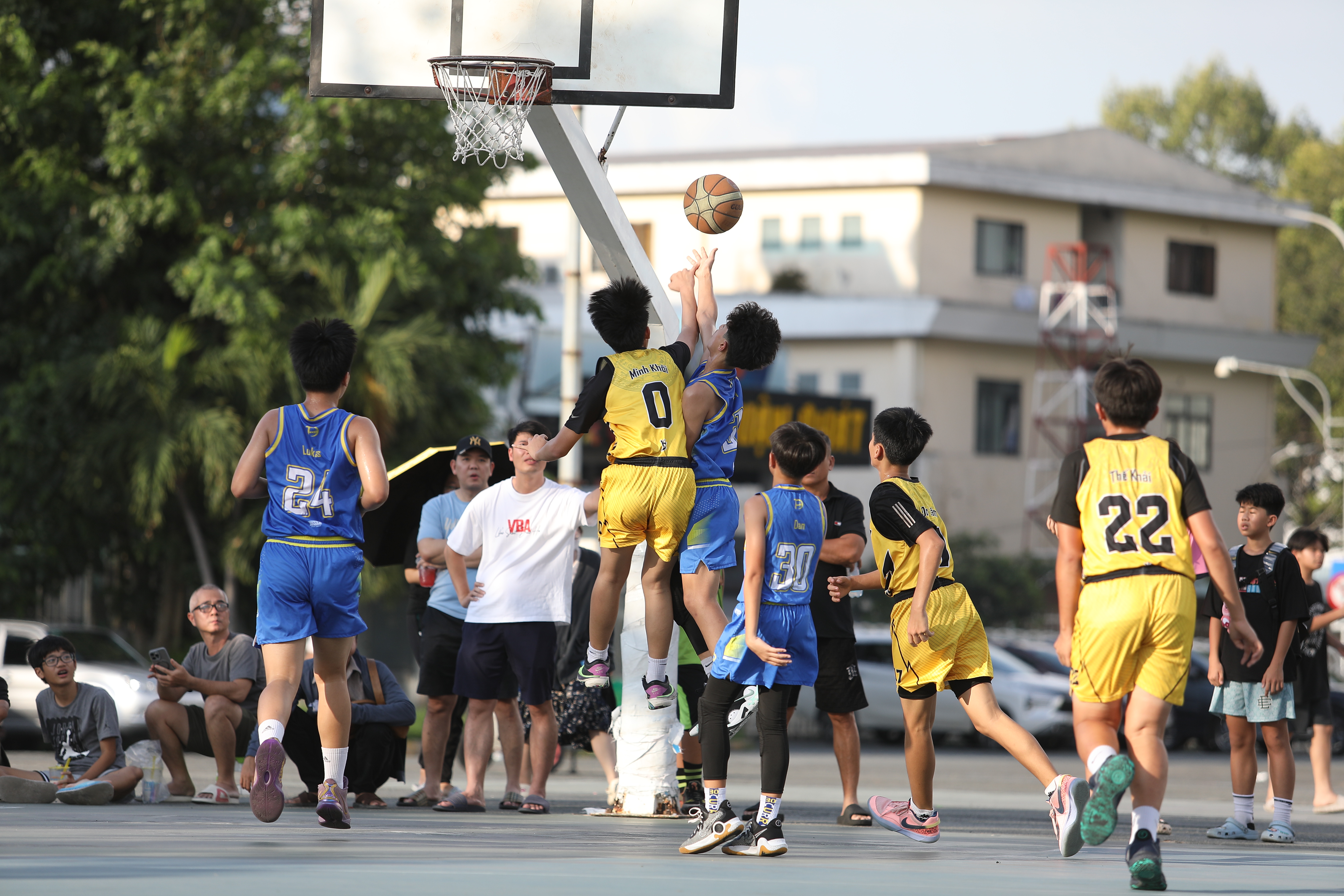 Kịch tính trận chung kết bóng rổ năng khiếu U11-13 TP.HCM năm 2024