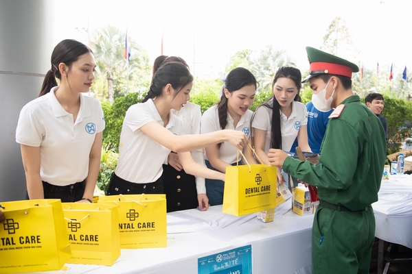 Thí sinh ‘Miss World Vietnam 2023’ tổ chức ‘Phiên chợ tử tế’