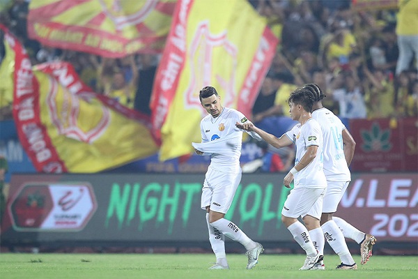 Kết quả vòng 1 V.League 2023/2024: Kịch tính loạt trận mở màng