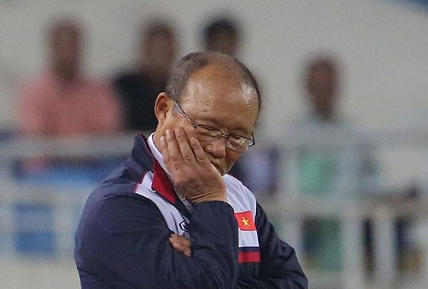 Câu chuyện bóng đá: Thày Park Hang-seo không… ngủ gật