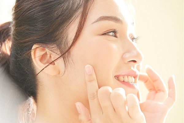 Phụ nữ bao nhiêu tuổi thì nên uống collagen?