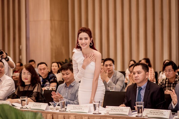 Phan Thị Mơ mong du lịch Việt Nam sẽ vực dậy sau đại dịch Covid-19