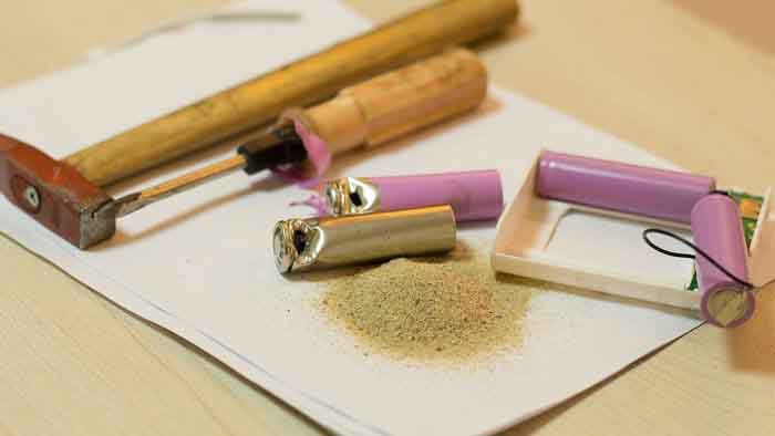 4 cách hạn chế cháy nổ khi sử dụng sạc dự phòng