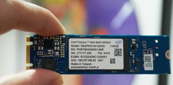 Ổ SSD tốc độ siêu nhanh, giá trên trời từ Intel