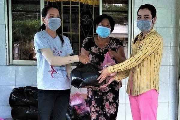 Sóc Trăng: Tấm lòng của bà con Khmer trong đại dịch