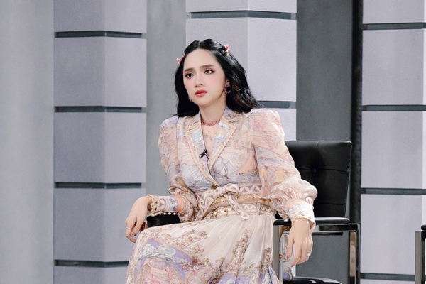 The New Mentor: Hương Giang ‘thẳng tay’ loại ‘gà chiến’ team Thanh Hằng