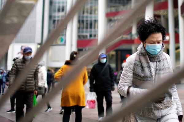 Nhiều người trẻ Trung Quốc tụng kinh và gõ mõ online để tích công đức