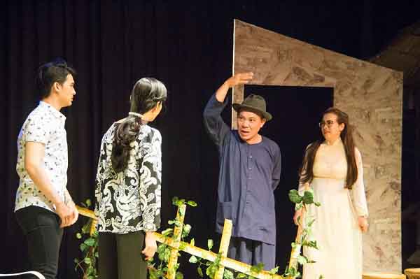 “Nhẹ nhàng, ấm áp với ‘Trời trao của lạ'”