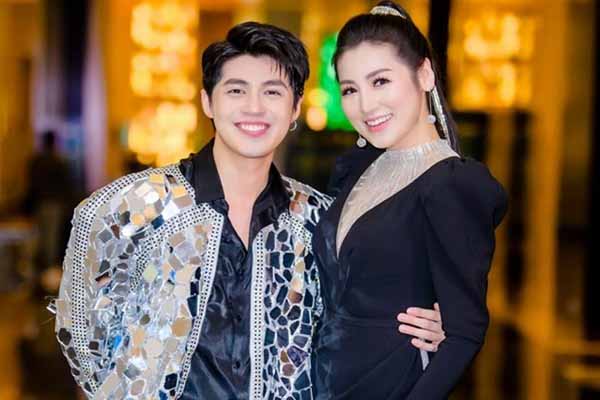 Tú Anh  lần đầu gặp lại Noo Phước Thịnh sau khi lấy chồng