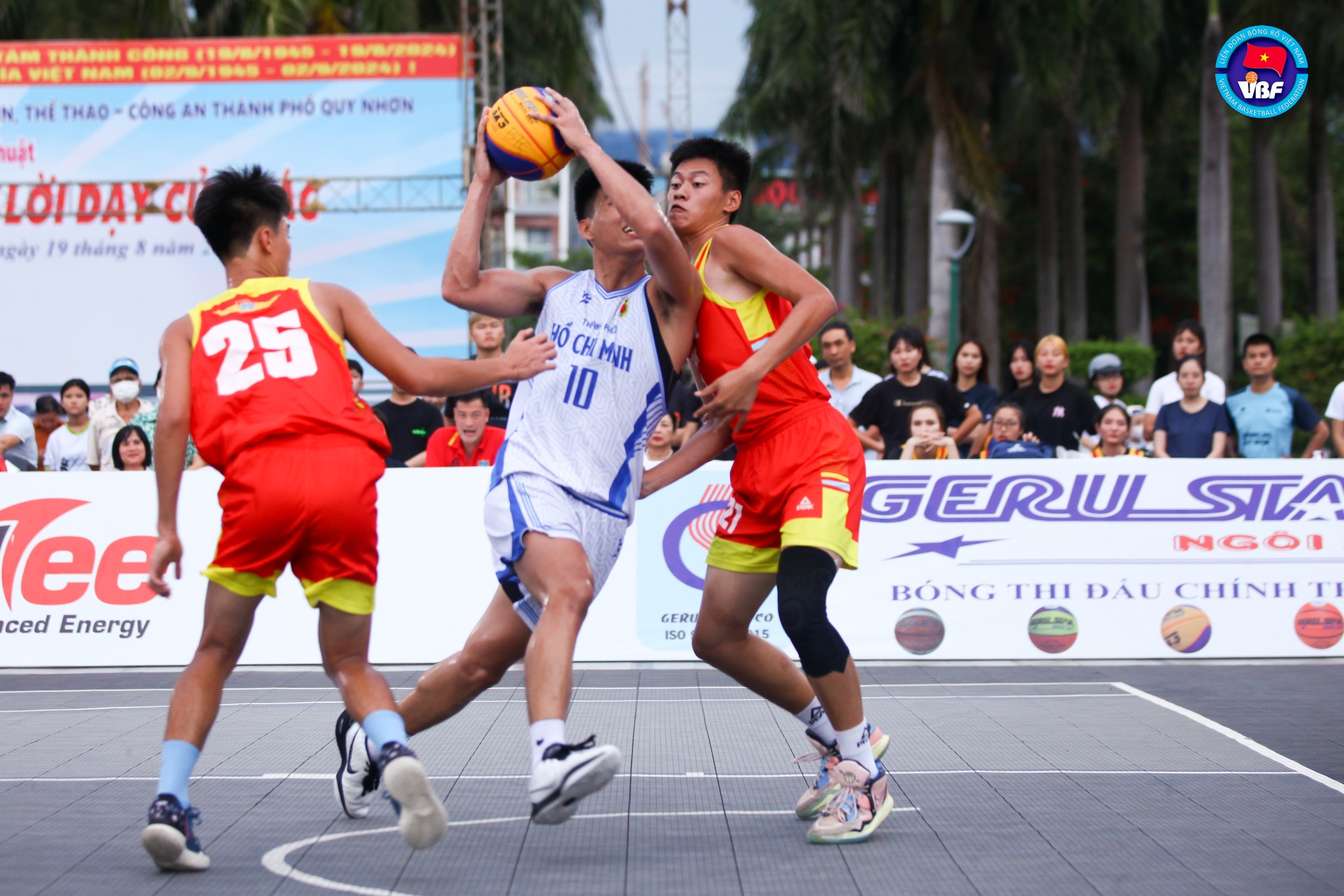 Giải bóng rổ 3×3 toàn quốc: tuyển nam, nữ U18 TP. Hồ Chí Minh “on top”