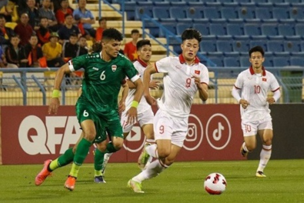 HLV Philippe Troussier ‘xây tường’ kiên cố ở vòng loại U.23 châu Á 2024