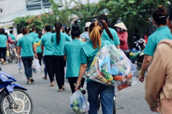 Nỗi buồn của hàng ngàn công nhân công ty Tỷ Hùng sau khi mất việc