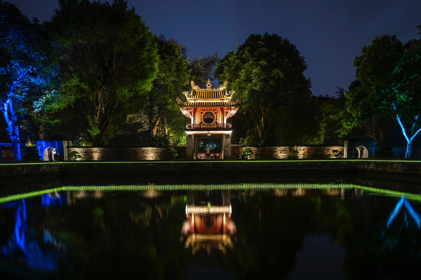 Giới thiệu 15 sản phẩm du lịch đêm Hà Nội