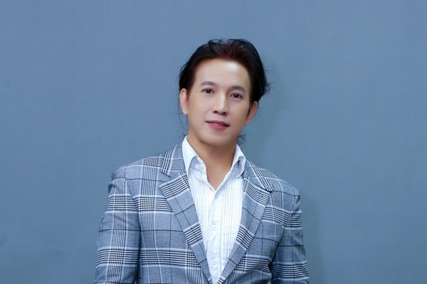 Hành trình đổi nghệ danh và chinh phục khán giả của ca sĩ Y Thanh