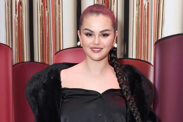 Selena Gomez tái xuất âm nhạc với ‘Single Soon’ 